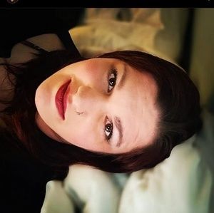 Meet your Posher, Noelle